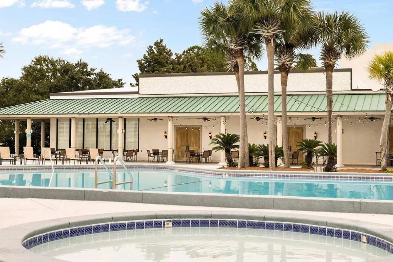 Holiday home A Luxurious Resort Surrounded By Beautiful Beaches And World-Class Golf Courses Destin